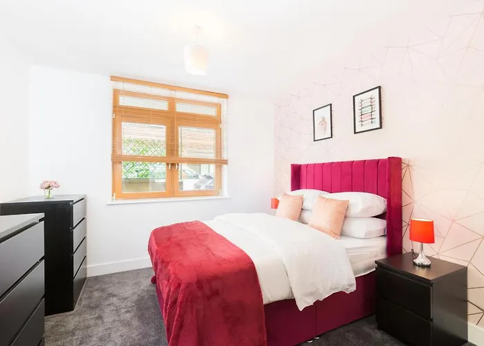 Washington 2 Bedroom Apartment By The Cube & Mailbox & Private Terrace